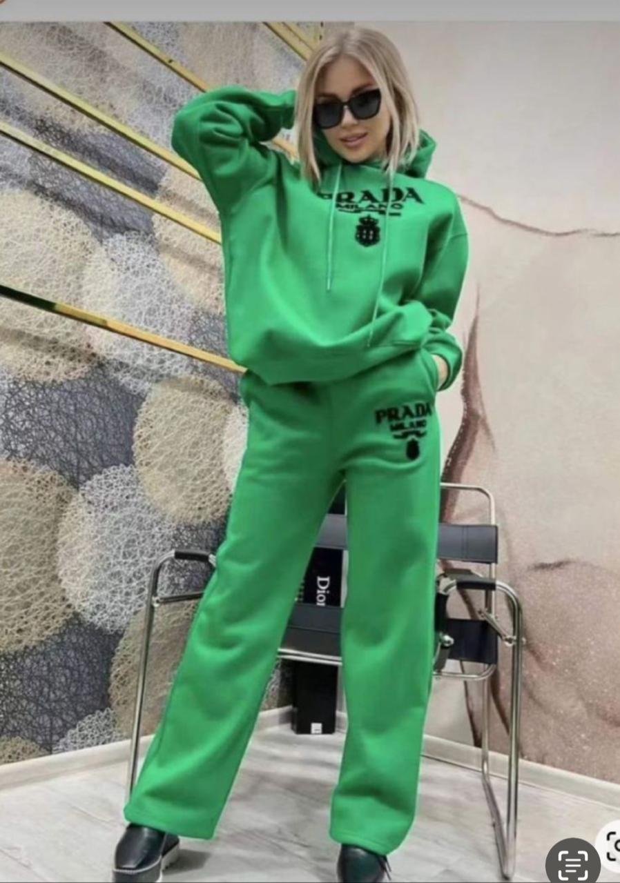 PRADA || Survêtement de jogging Prada pour femme