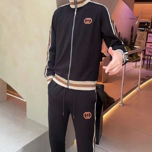 Gucci Ensemble de survêtement uni à logo