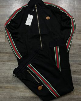 GUCCI || Survêtement en jersey à rayures et logo imprimé