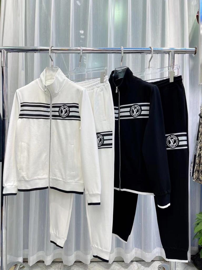 Louis Vuitton || Survêtement LV Signature à rayures sur le devant pour homme