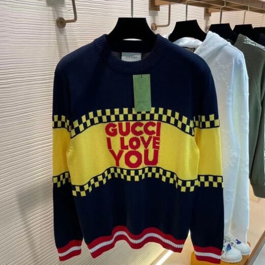 Fendi PULL EN COTON ET LAINE DE QUALITÉ SUPÉRIEURE AVEC INTARSIA