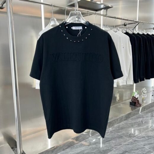 Valentino VALENTINO : T-shirt à épaules tombantes, style décontracté