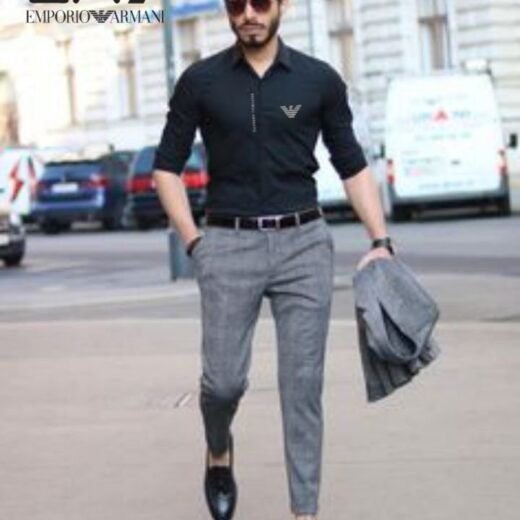 Emporio Armani Chemise homme coupe slim en satin noir/blanc avec logo réfléchissant