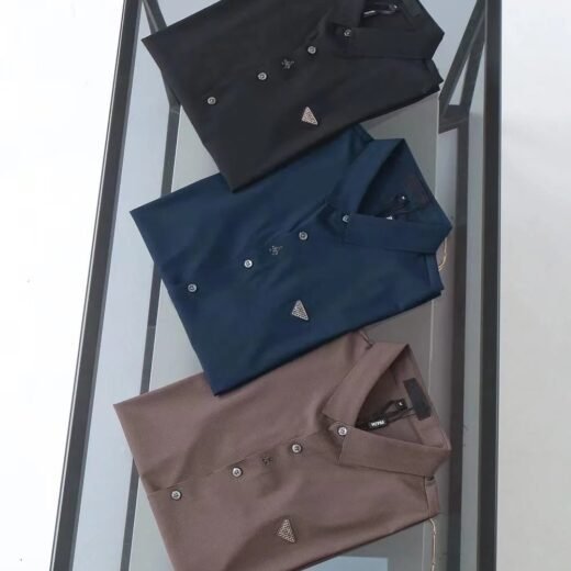 Prada Chemises extensibles à manches courtes