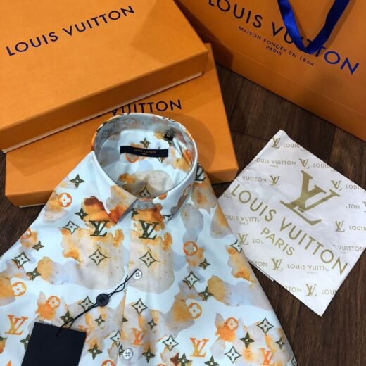 Louis Vuitton Chemise à manches longues en coton Monogram LV