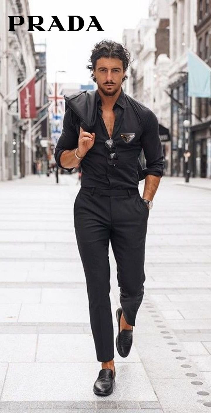 PRADA || Chemise en lycra écrasé avec logo triangle en émail