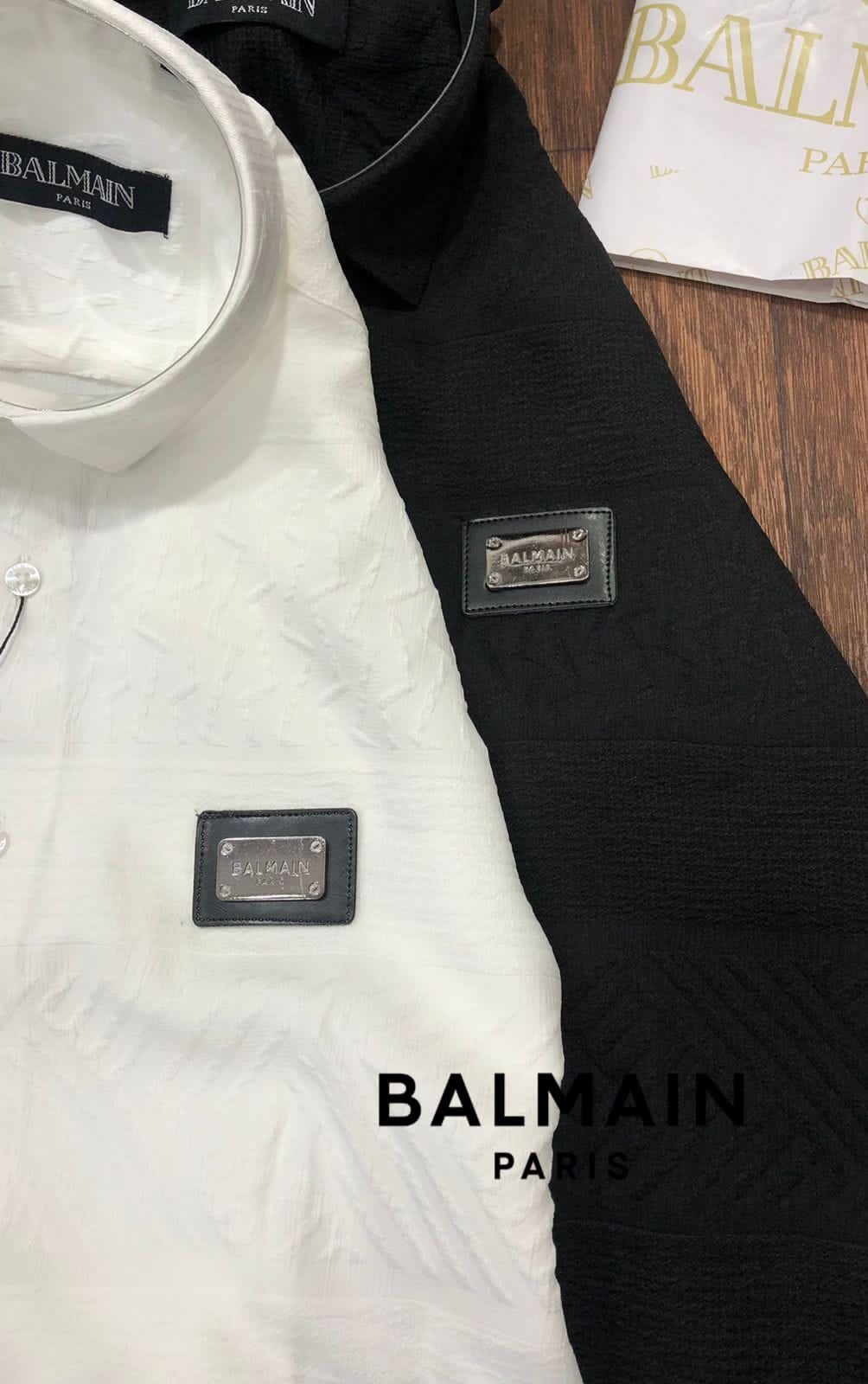 BALMAIN || Chemise en lycra à logo métallisé pour homme