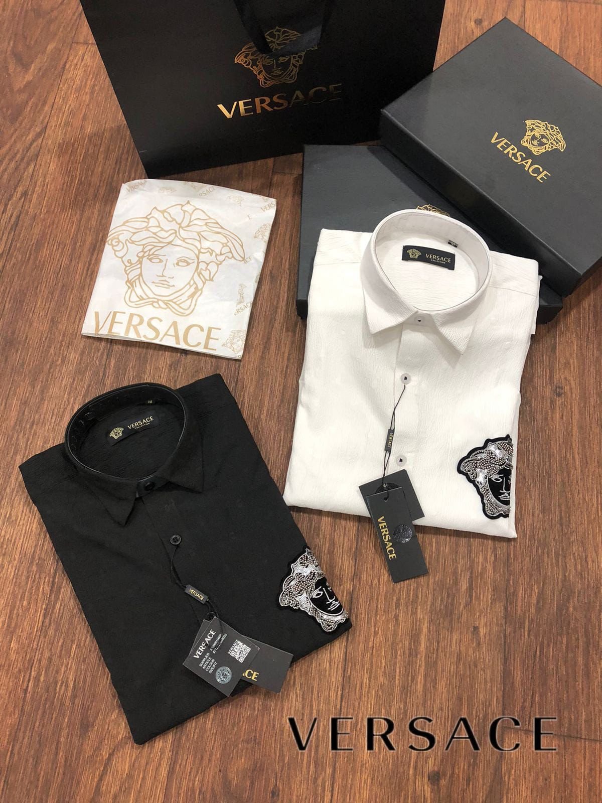 VERSACE || Chemises habillées à manches longues pour homme, noir/blanc uni, logo Medusa