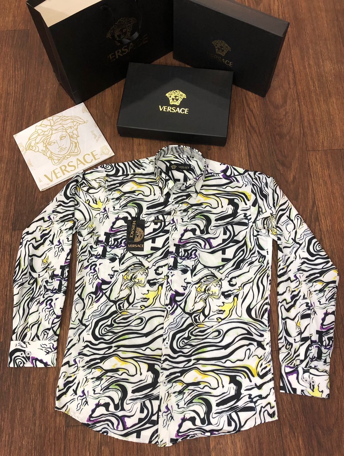 VERSACE || Chemise à imprimé abstrait intégral