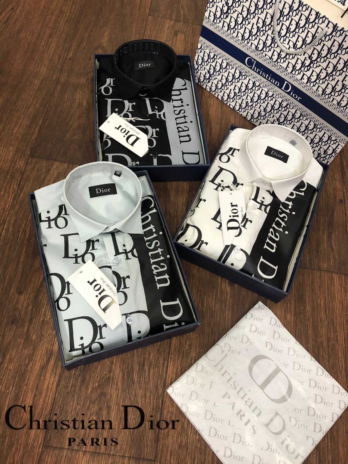 CHRISTIAN DIOR || Chemise noire à manches longues et imprimé monogramme Dior