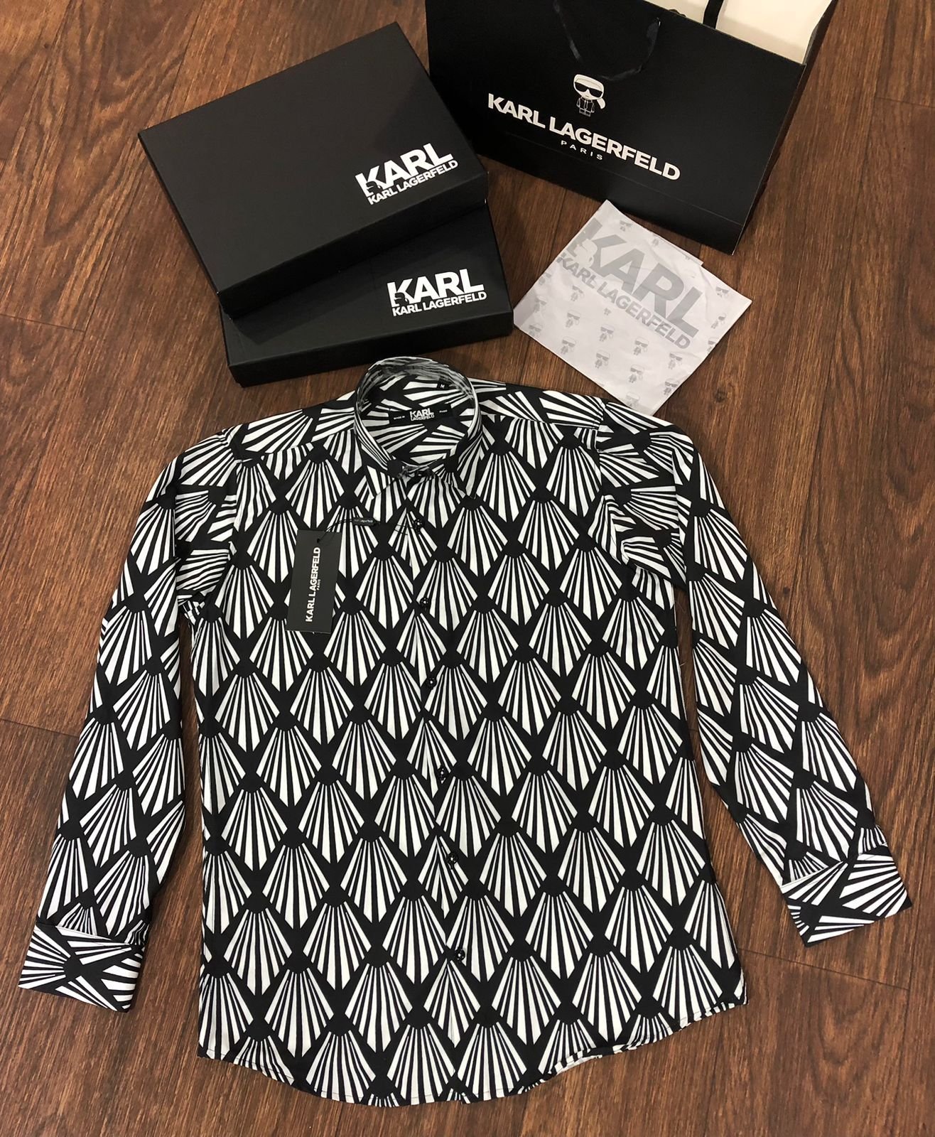 KARL LAGERFELD || Motif géométrique vectoriel abstrait monochrome sans couture