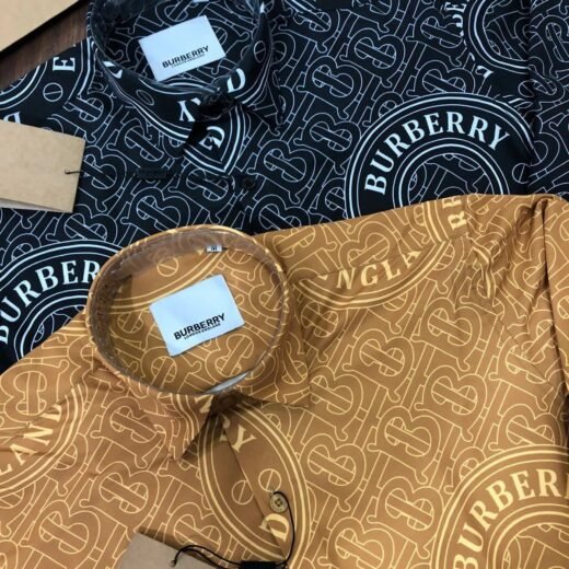 Burberry Chemise à logo imprimé sur toute la surface