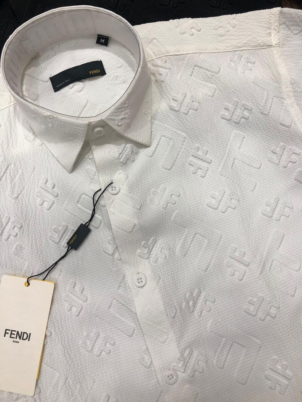 FENDI || Chemise homme en tissu popcorn au design banquet unique