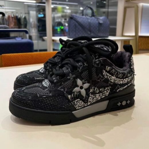 Louis Vuitton Baskets de skate NOIRES