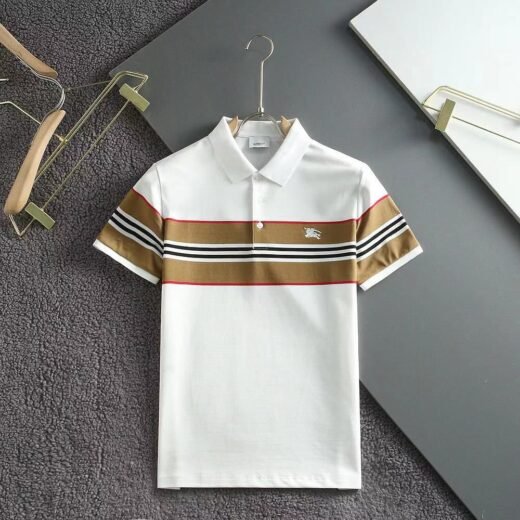 Burberry T-shirt décontracté à manches mi-longues et col polo en coton mélangé rayé pour homme