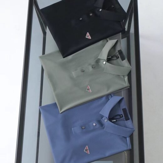 Prada T-shirt à manches courtes et col polo pour homme