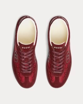 Baskets basses Gucci G75 en daim Rosso Ancora