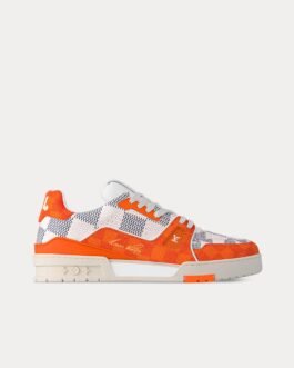 Baskets basses LV en cuir de veau grainé Damier orange
