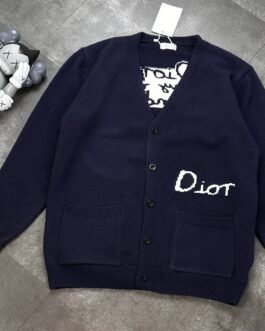Cardigan Dior en Laine Navy – "For My Real Friends" – Logo Brodé