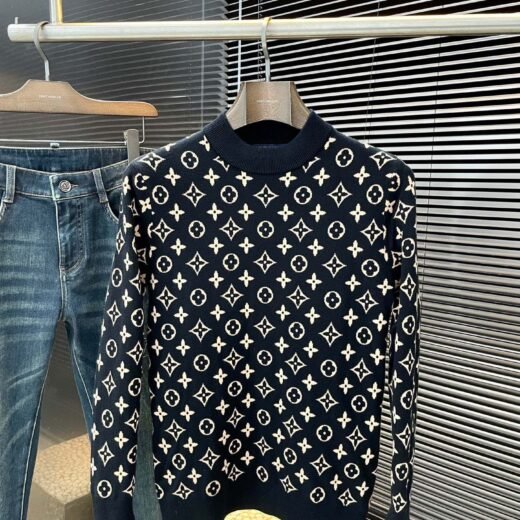Louis Vuitton Pull monogramme luxe – Collection premium – Motif intégral emblématique