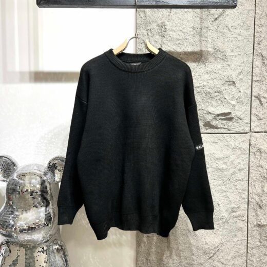 Louis Vuitton Pull Balenciaga Wardrobe en maille noire – Coupe oversize minimaliste