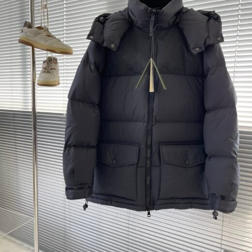 Gucci Doudoune matelassée GG noir – Capuche amovible