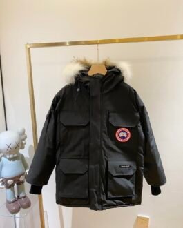 Veste Canada Goose Parka Expedition – Doudoune de luxe avec capuche en fourrure