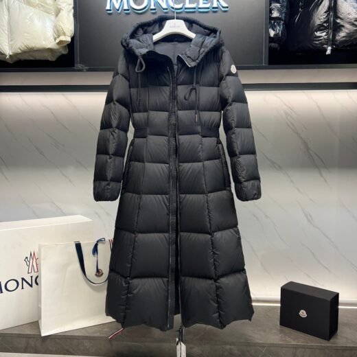 Moncler Doudoune longue femme noire à capuche