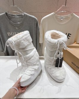 Bottes de neige Moon Boot élégantes, chaudes et antidérapantes