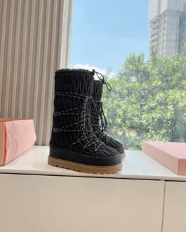 Bottes de neige Miu Miu élégantes et isolantes – Style chic hiver