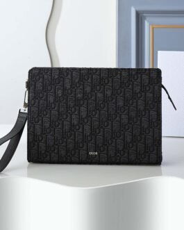 Portefeuille Dior, un accessoire d’élégance et de sophistication
