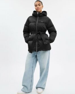 Doudoune longue Coach, alliant élégance et confort