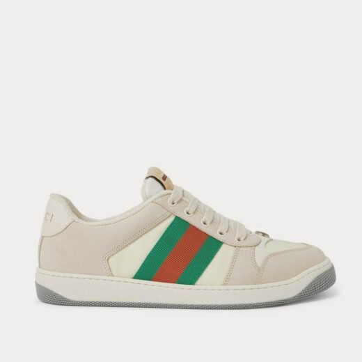 Gucci Baskets basses beiges en nubuck