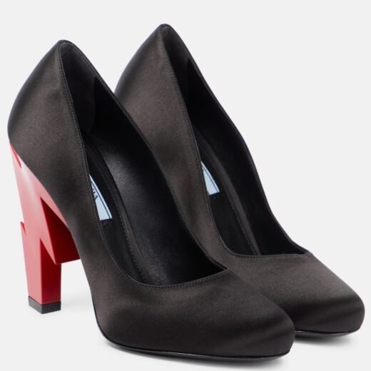 Prada Escarpins en satin