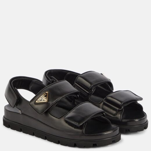 Prada Sandales en cuir matelassé
