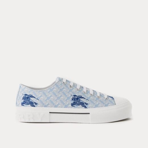 Burberry Baskets basses EKD en coton monogrammé bleu pâle – Bleu / 35