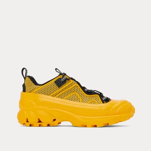 Burberry Baskets basses Arthur Madelina jaunes – Jaune / 35