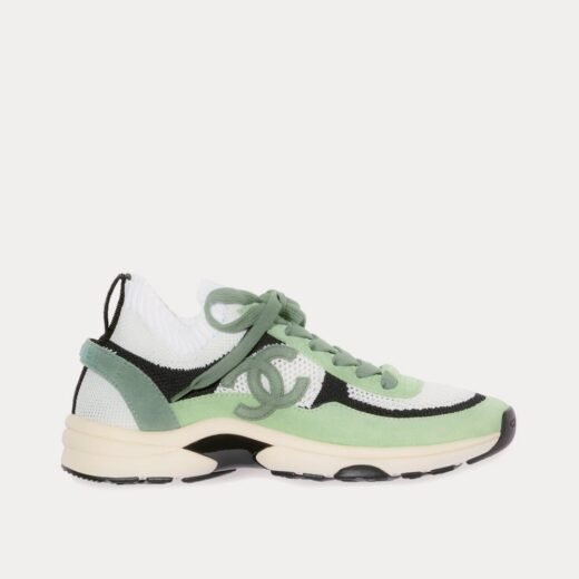 Chanel Baskets basses en cuir de veau et daim vert/vert foncé/blanc/noir – 35