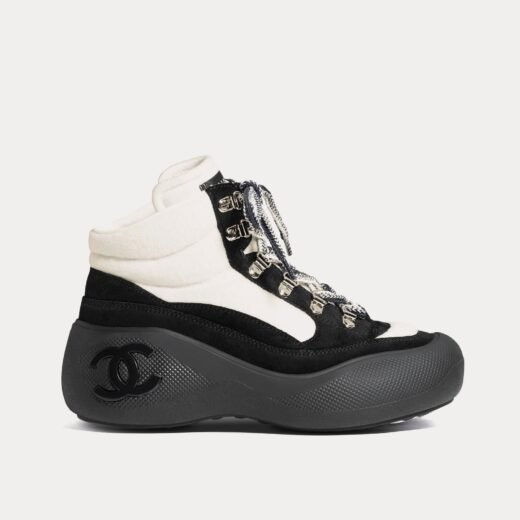 Chanel Bottes en laine et cuir de veau velours ivoire/noir – 35