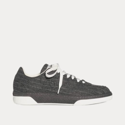 Chanel Baskets basses en laine et fibres mélangées gris foncé – 35