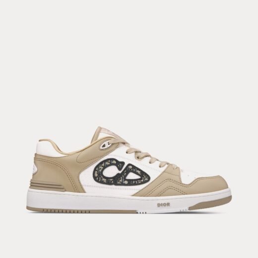 Baskets basses Dior B57 en cuir de veau lisse beige et blanc avec jacquard Dior Oblique beige et noir – 35