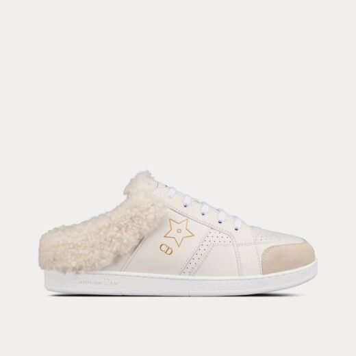 Baskets basses Dior Star en cuir de veau et peau lainée blanches – 35