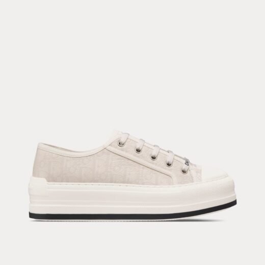 Dior Baskets basses Walk'n'Dior Platform en cuir de veau blanc texturé avec motif Dior Oblique et coton brodé – 35