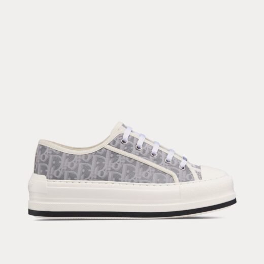 Dior Baskets basses Walk'n'Dior Platform en cuir de veau gris texturé avec motif Dior Oblique et coton brodé – 35