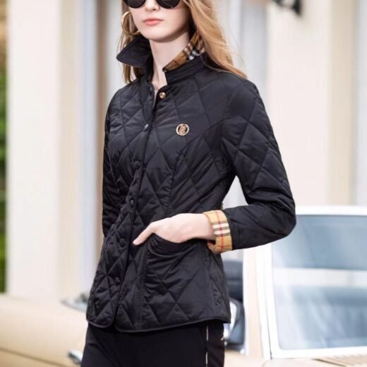 Burberry Veste matelassée à col en velours côtelé