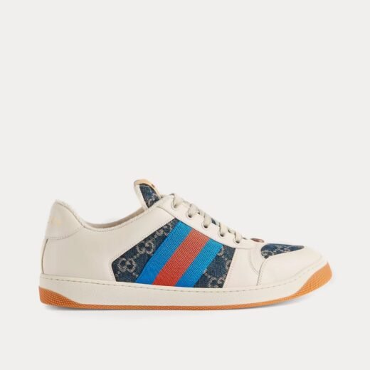 Gucci Baskets basses blanches GG Screener en cuir denim biologique délavé bleu et ivoire – 35