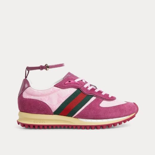 Gucci Baskets basses Re-Motion en nylon et daim roses GG – 35