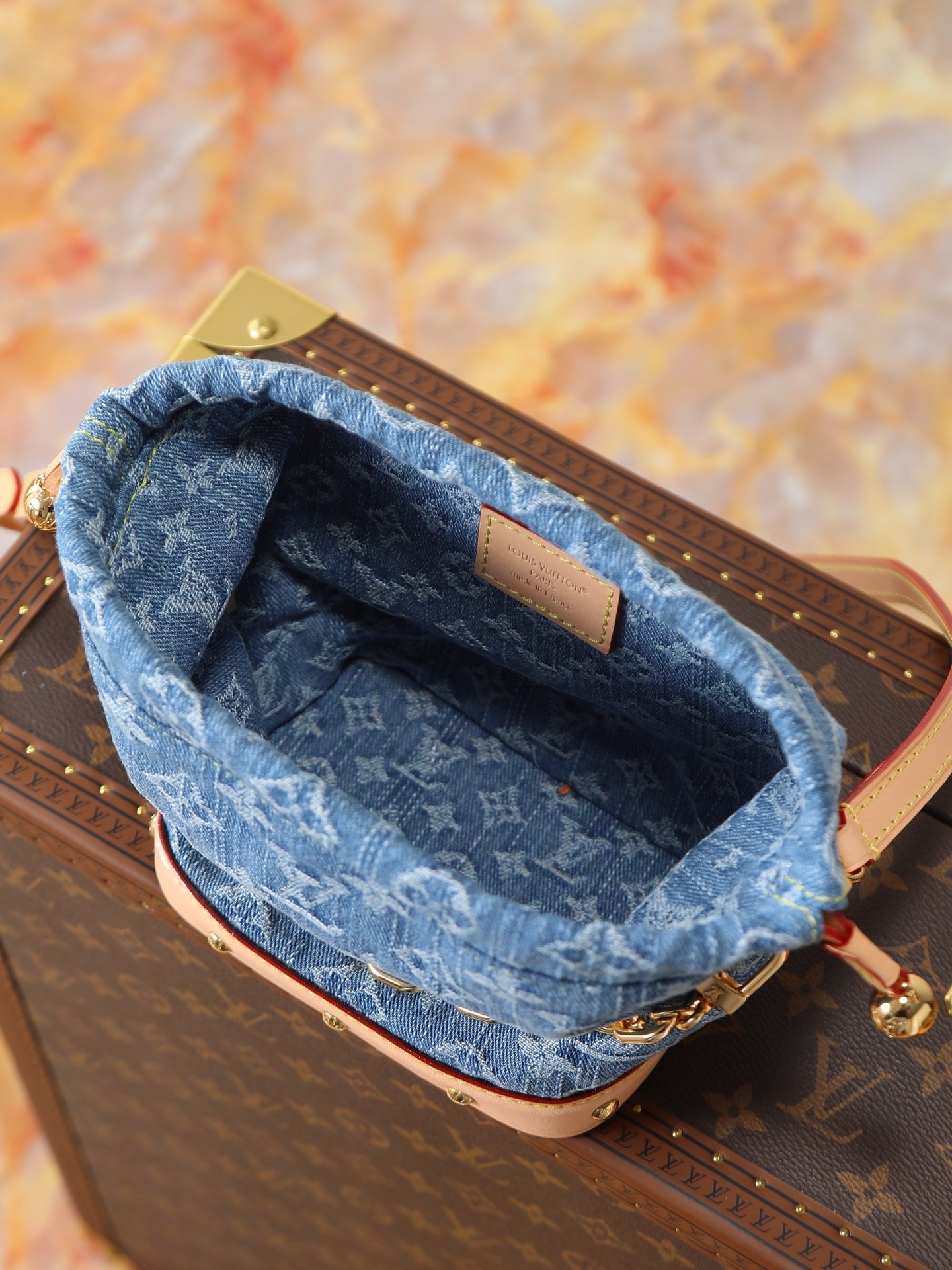 Louis Vuitton Nano Noé en denim monogrammé bleu – Image 8