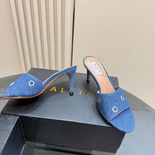 Alaïa Sandales à talons à brides et œillets