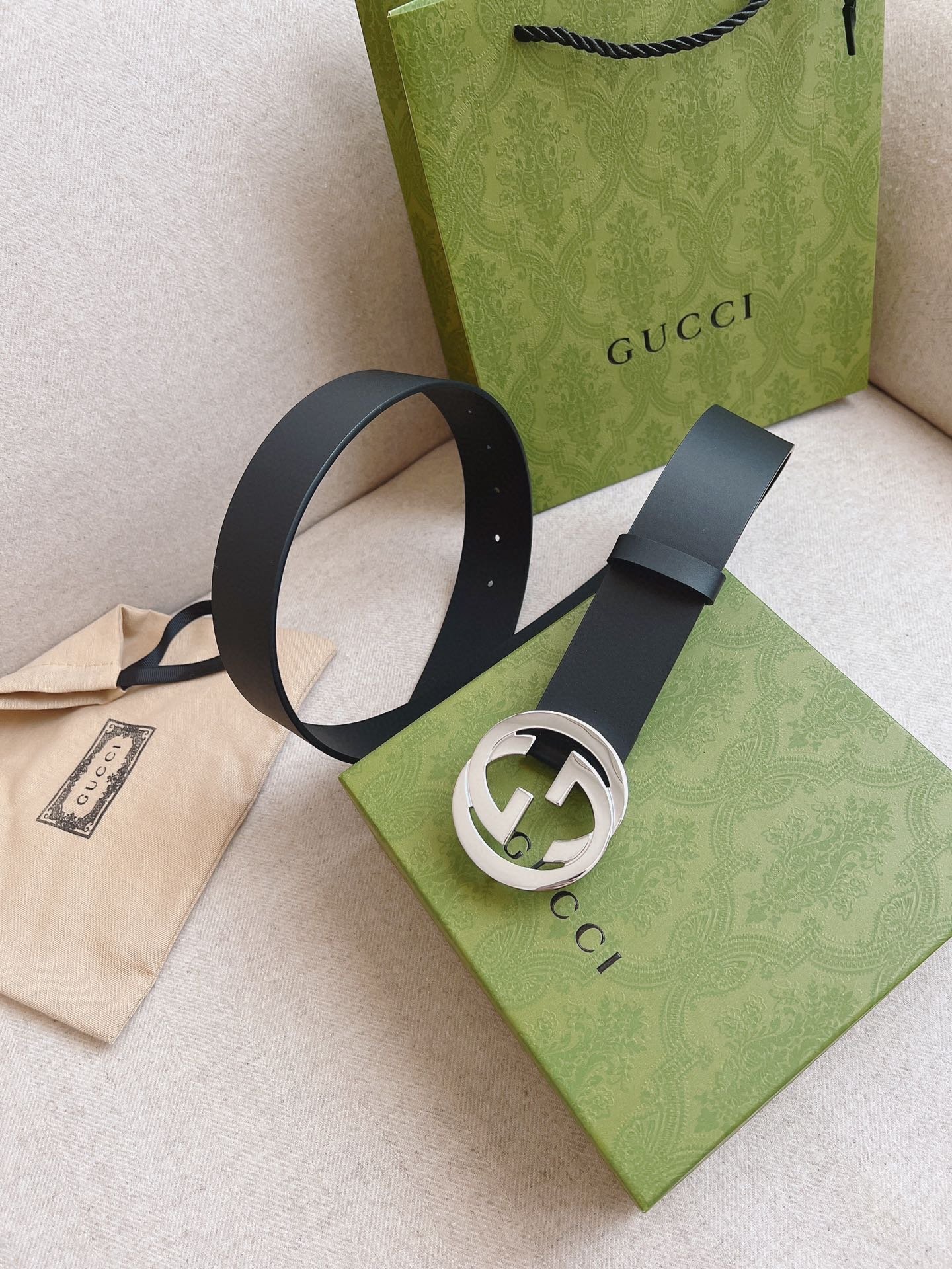 Gucci ceinture Interlocking G réversible – Image 7